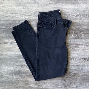 Old Navy Rockstar Super Skinny High Rise Jeans